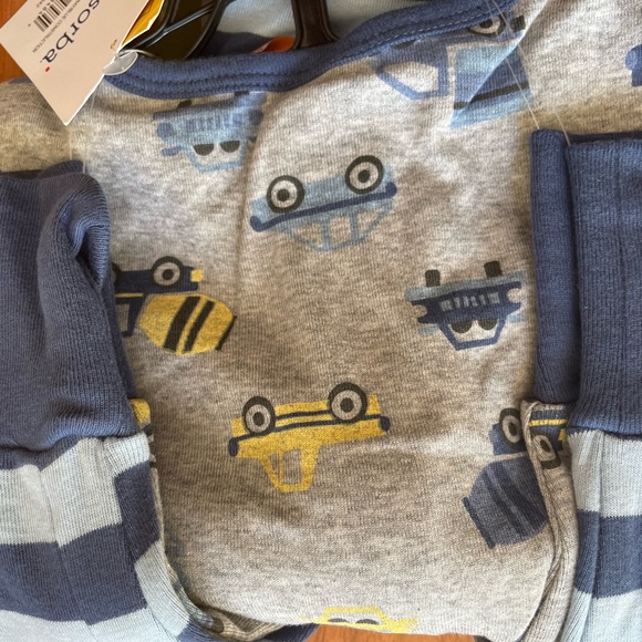 Absorba 2T footless onesies - Picture 3 of 3